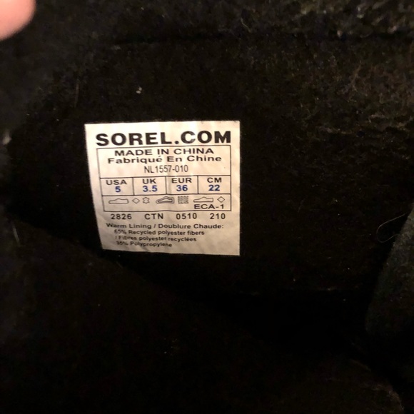 Sorel waterproof boots - Picture 6 of 8